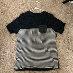 Medium champs tee